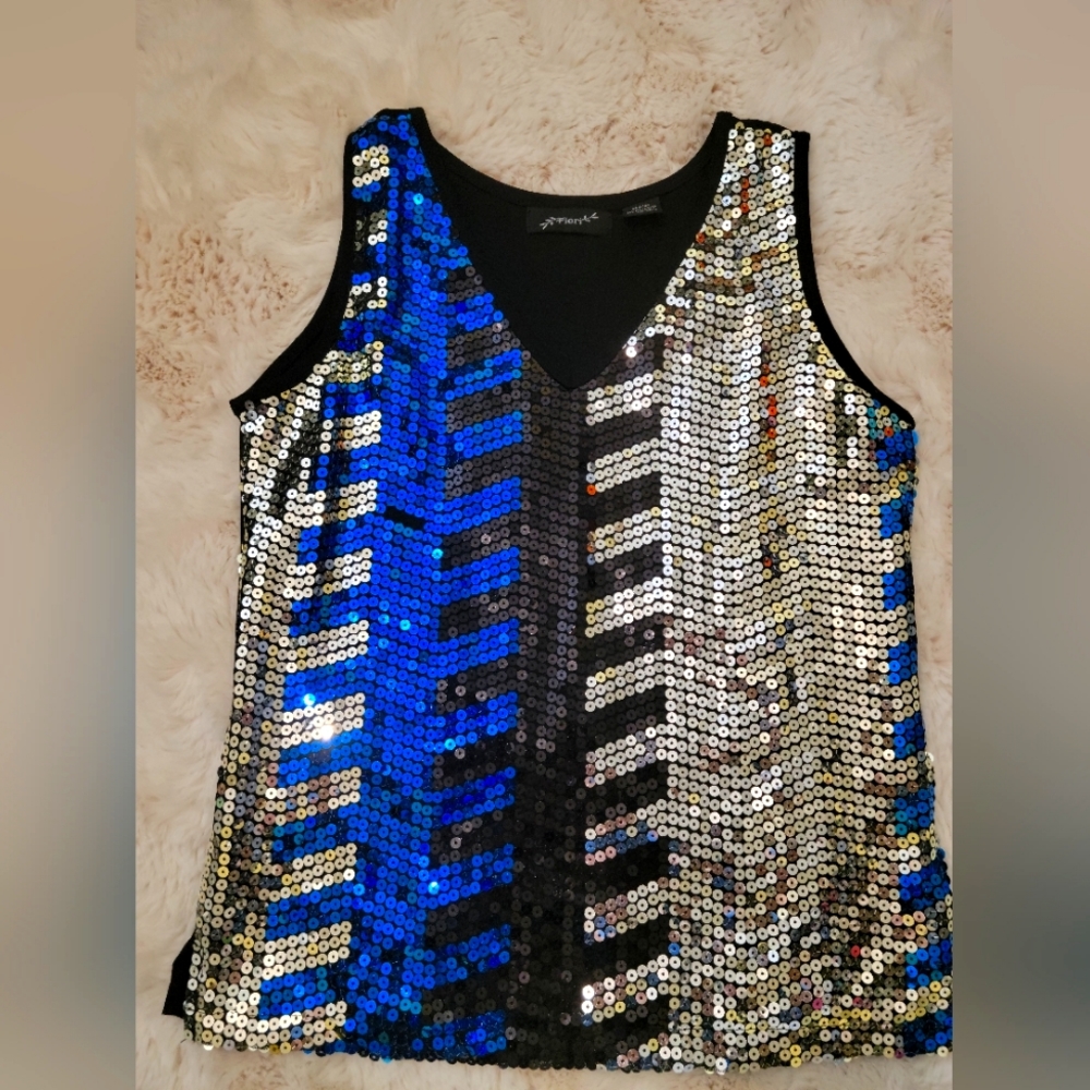 Fiori top with sequins size US L black, silver, blue